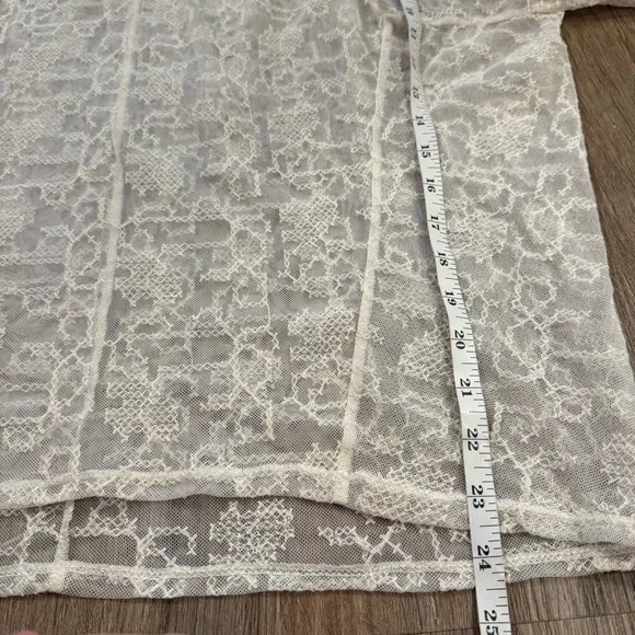 XCVI Blouse Long Sleeve Lace Mesh Ivory Off White Nylon Sheer Boho Layering XL - Picture 7 of 8
